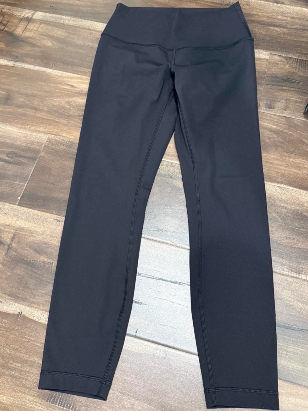 Black Lululemon Wunder Under🖤